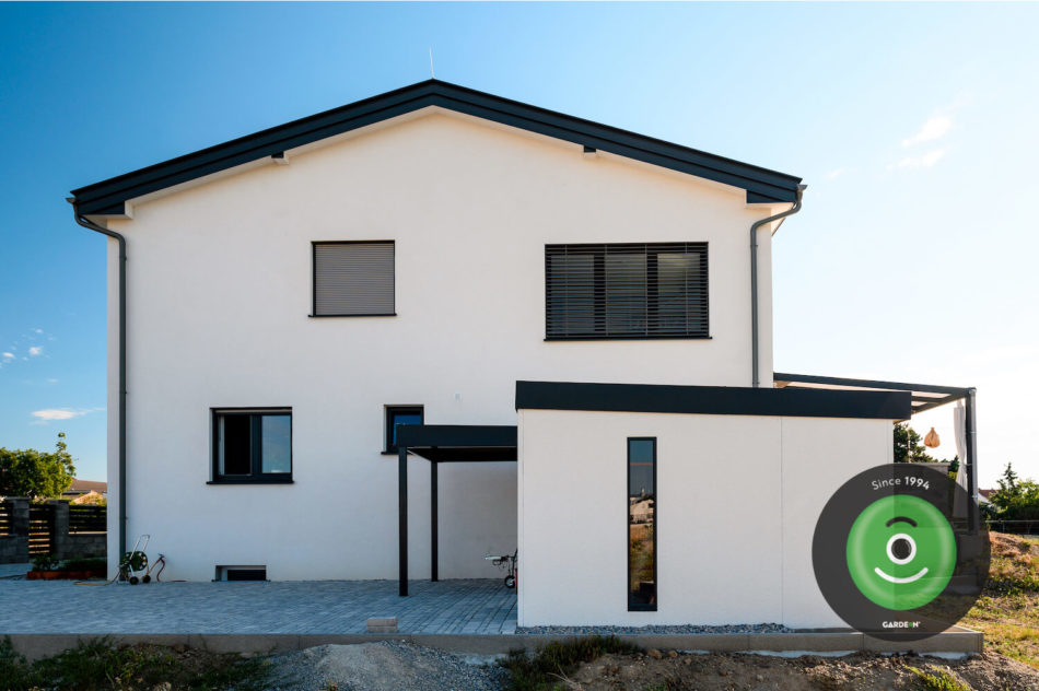 GARDEON záhradný domček s prístreškom