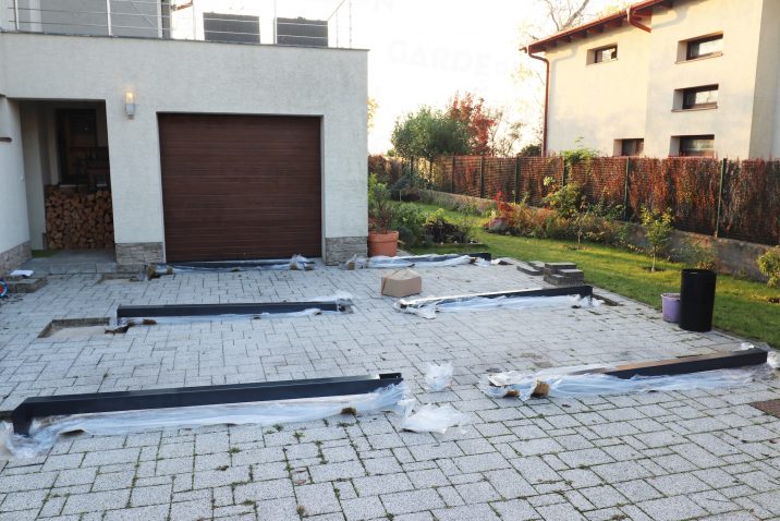 Das Fundament unter ein Carport von GARDEON
