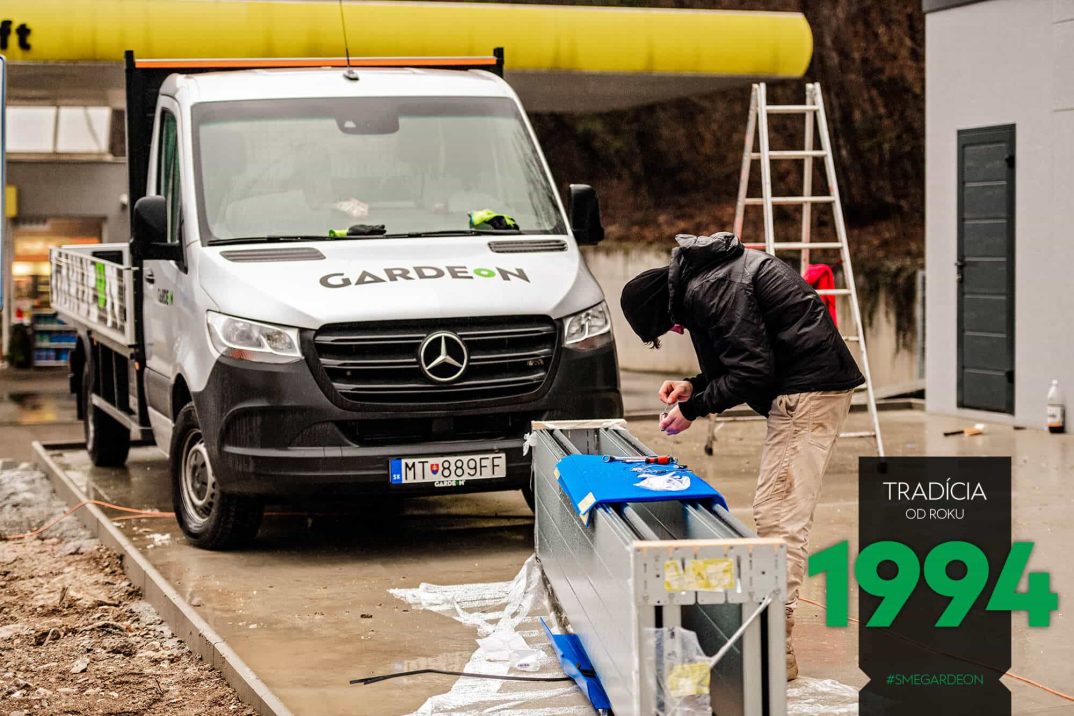 Die Montage des Garagentors