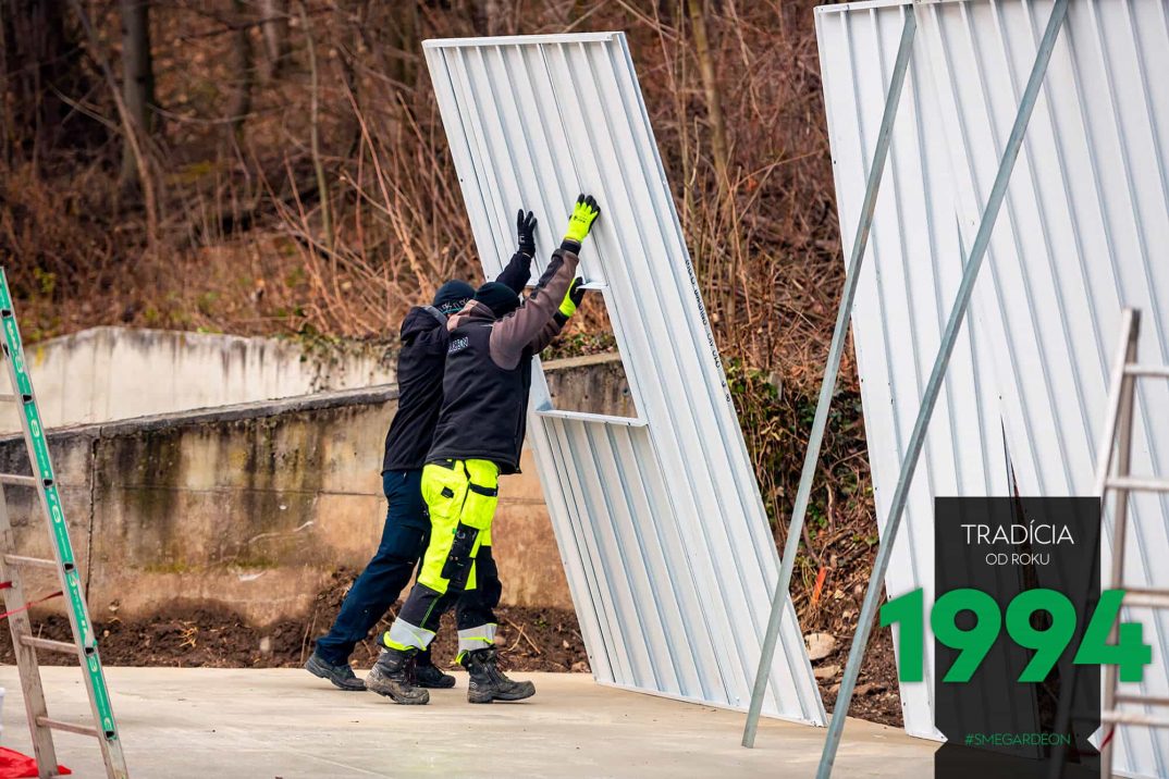 Detail an die unisolierten Wandpaneele