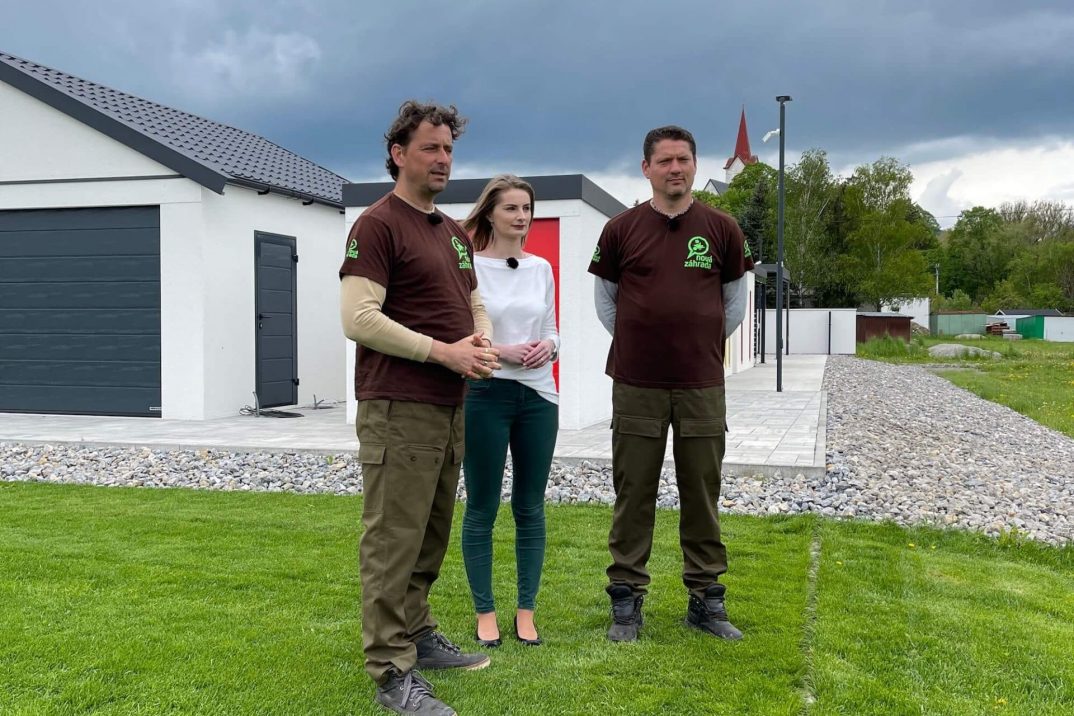 Unsere Kollegin wird für eine TV-Sendung aufgenommen