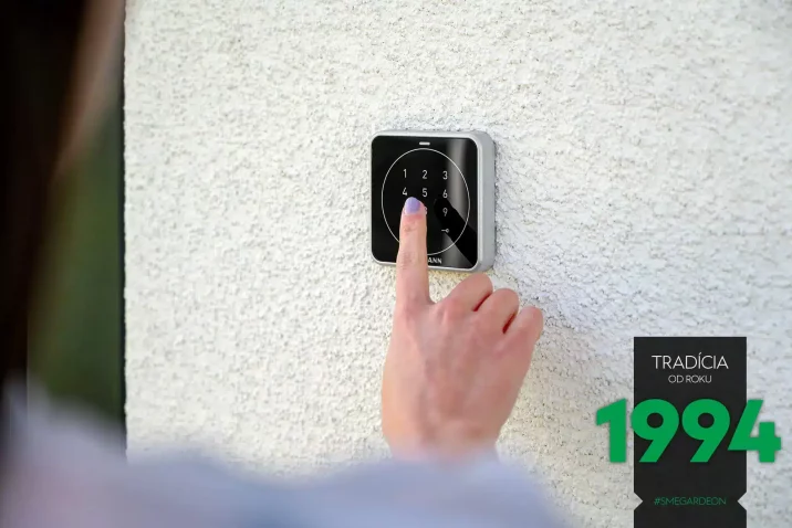 Code eingeben in den HÖRMANN Taster