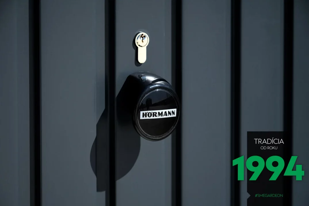 Notschloss an einem Tor von Hörmann