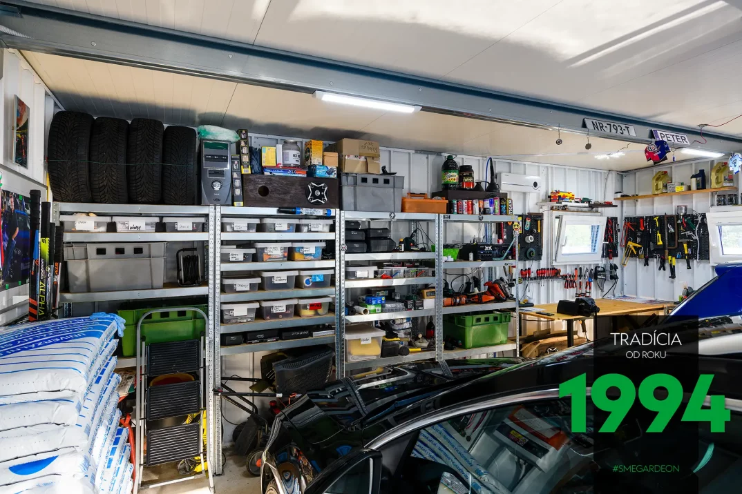 Kombination an unisolierten Wänden und einem isolierten Dach