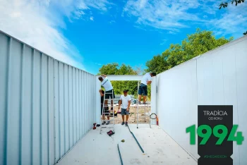 Die Montage einer unisolierten Reihengarage GARDEON