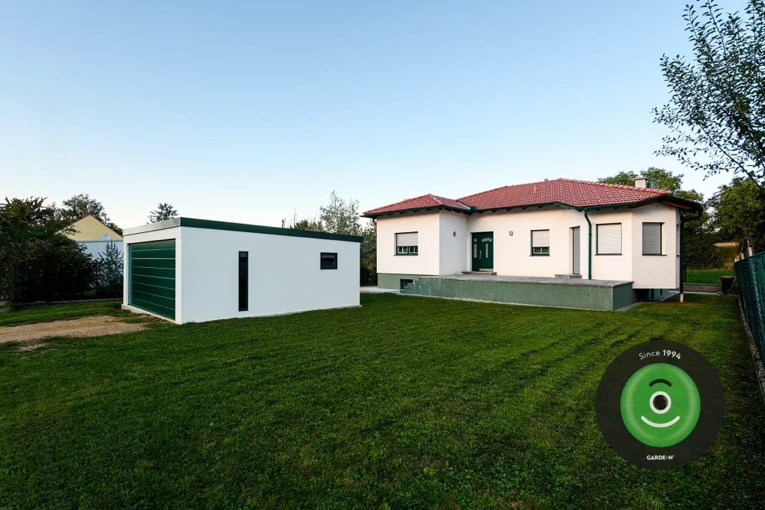 Doppelgarage GARDEON mit Zubehör der Marke Hörmann