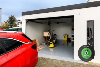 Fertiggarage GARDEON mit einem Tor von Hörmann