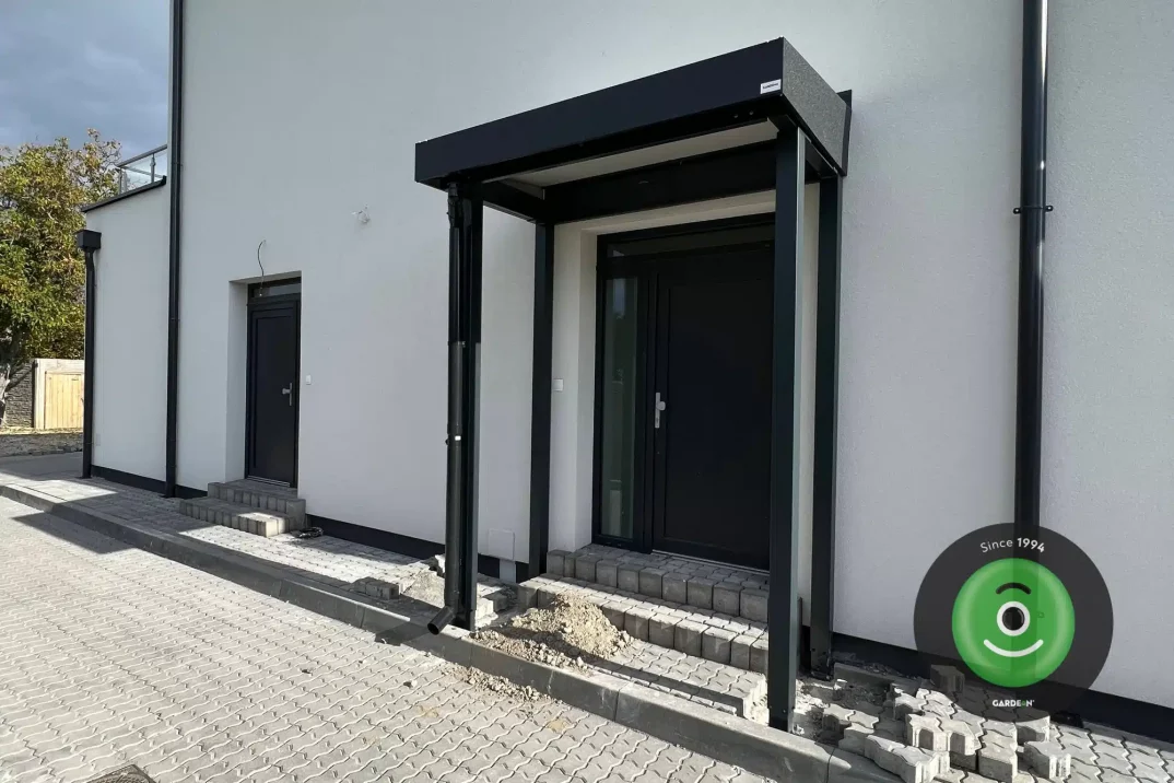 Hauseingangsüberdachung