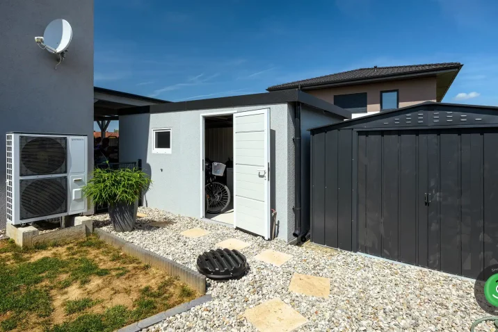 Wartungsfreie Garage GARDEON