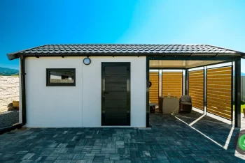 Montierte Gartenhütte GARDEON mit Zubehör