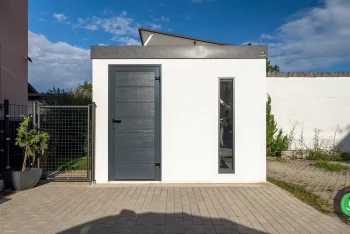 Gartenhaus mit PVC Fenster und Design-Oberlicht GARDEON