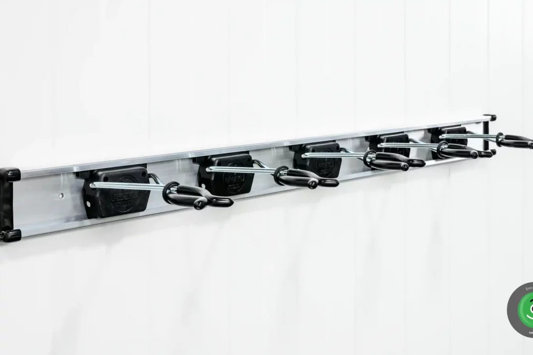 Aluminiumleiste + 5 Halter