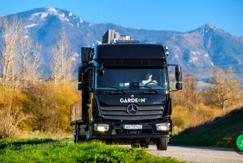 Vorderansicht des Fahrzeugs Mercedes Atego