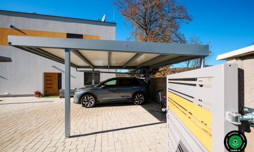 Eleganter Unterstand für zwei Fahrzeuge mit minimalistischem Design