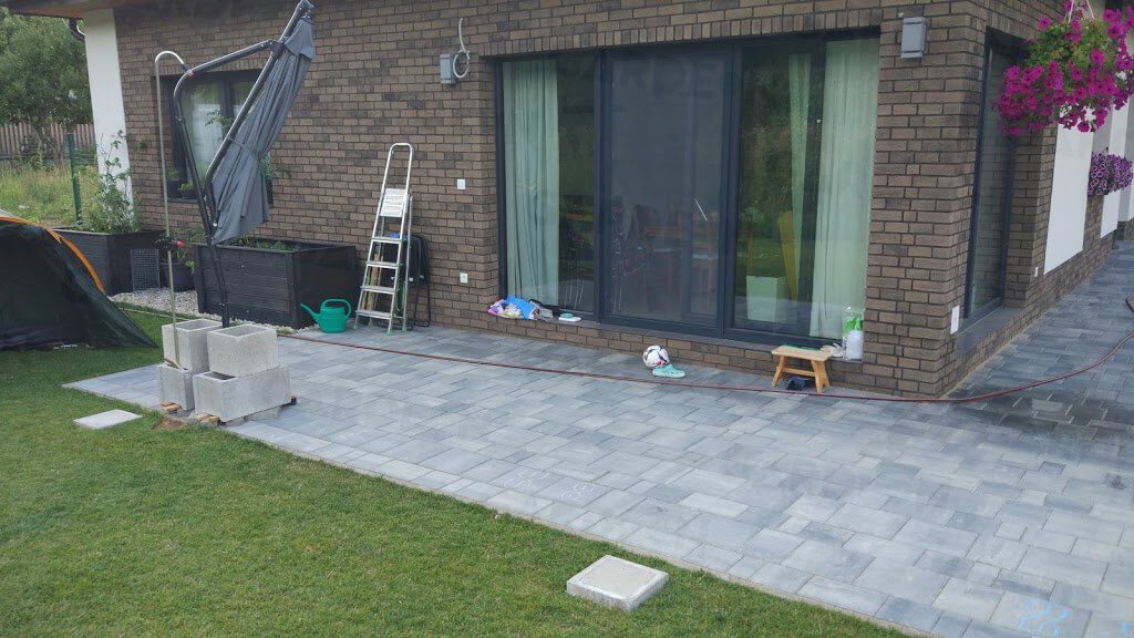 Wie soll ich das Fundament unter meine Pergola anfertigen? | GARDEON